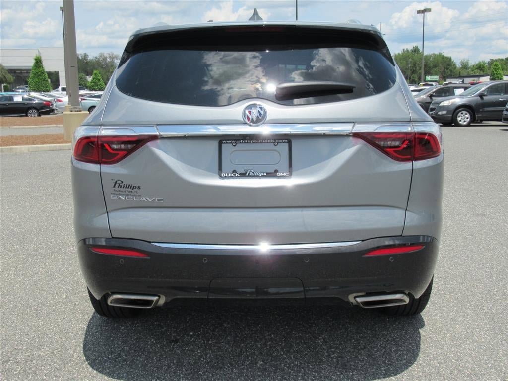 Used 2024 Buick Enclave Essence w/ Technology Package FWD image 6
