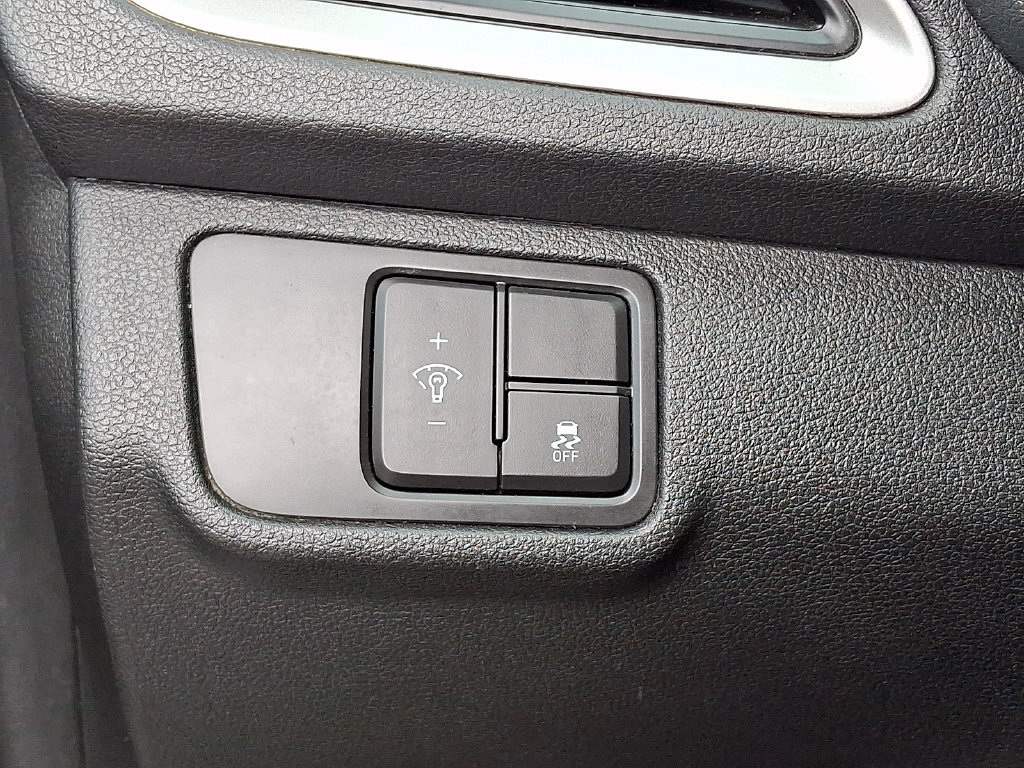 Used 2021 Hyundai Accent SEL FWD image 24