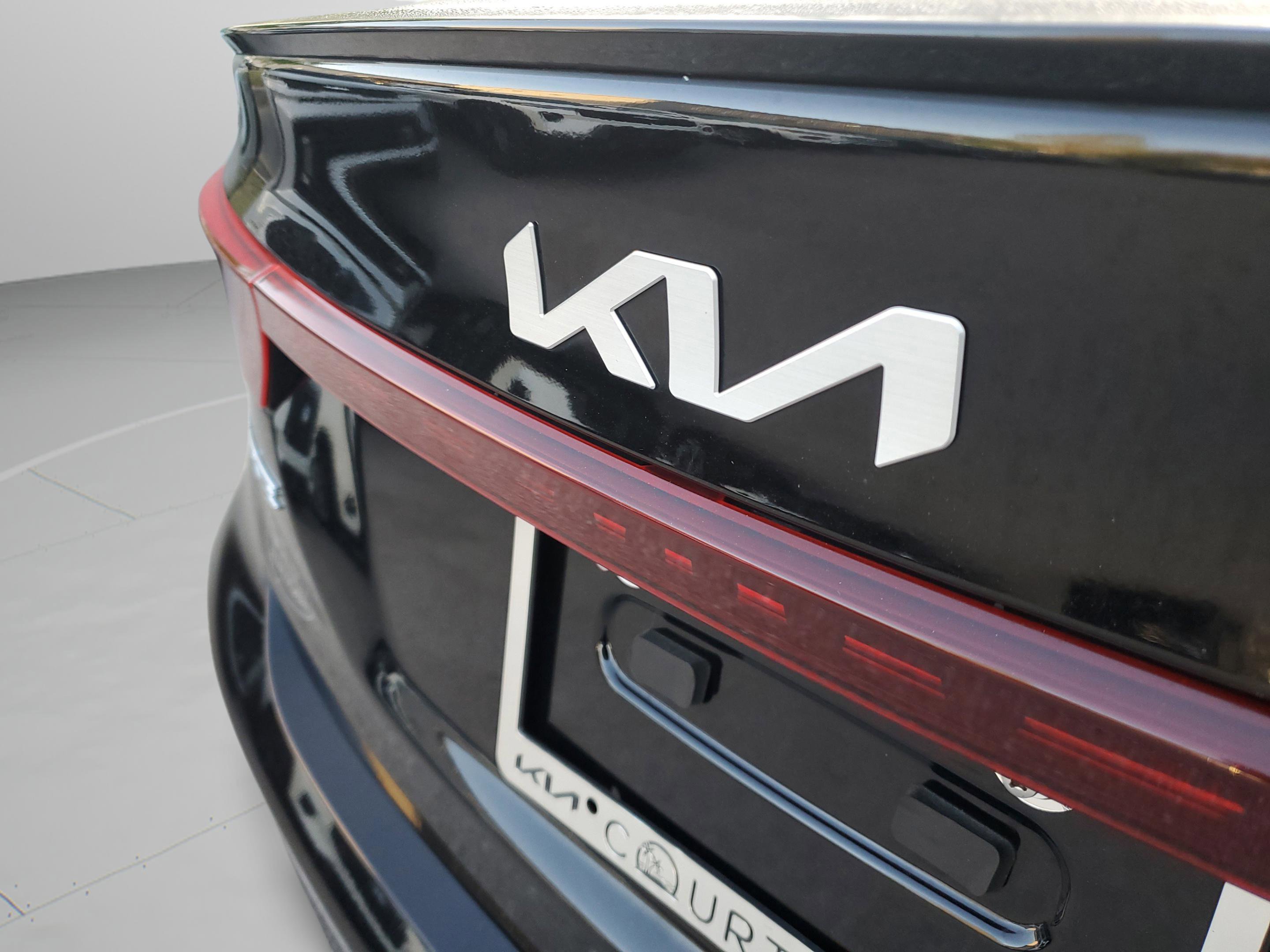 Used 2022 Kia Forte GT-Line image 8