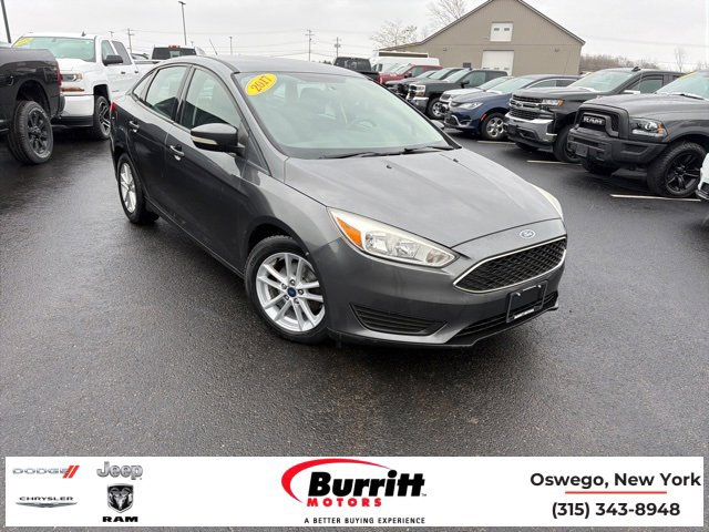 Used 2017 Ford Focus SE image 1