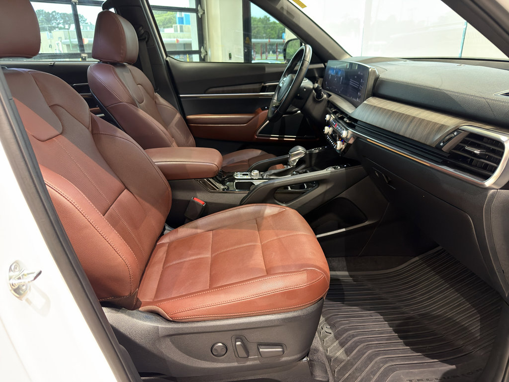Used 2025 Kia Telluride SX FWD image 24