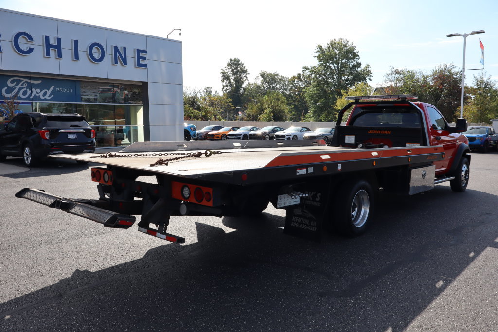 Used 2024 RAM 5500 SLT w/ Quick Order Package 2YG SLT RWD image 3
