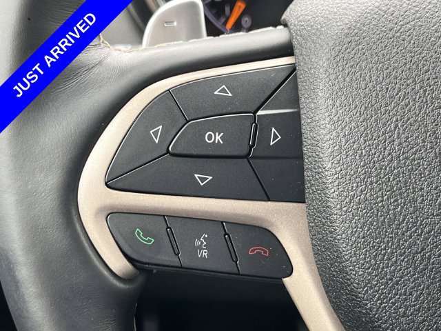 Used 2016 Jeep Grand Cherokee Overland AWD/4WD image 30