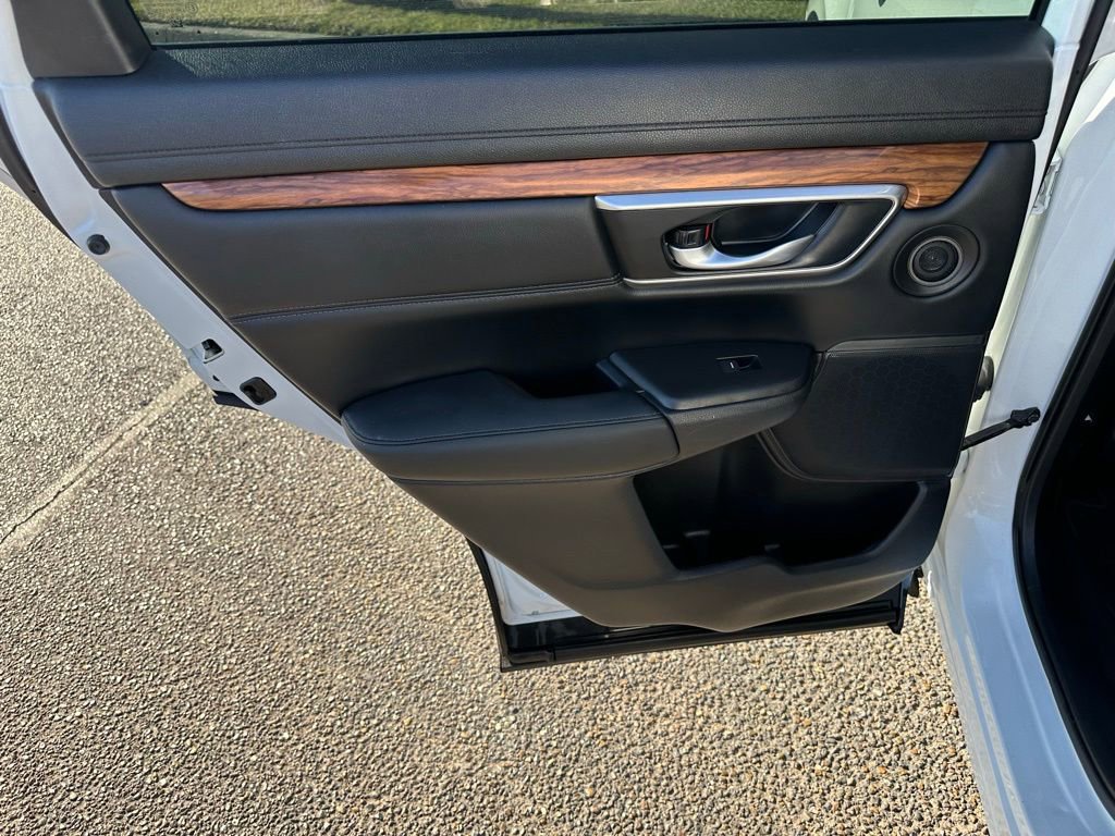 Used 2021 Honda CR-V Touring image 16