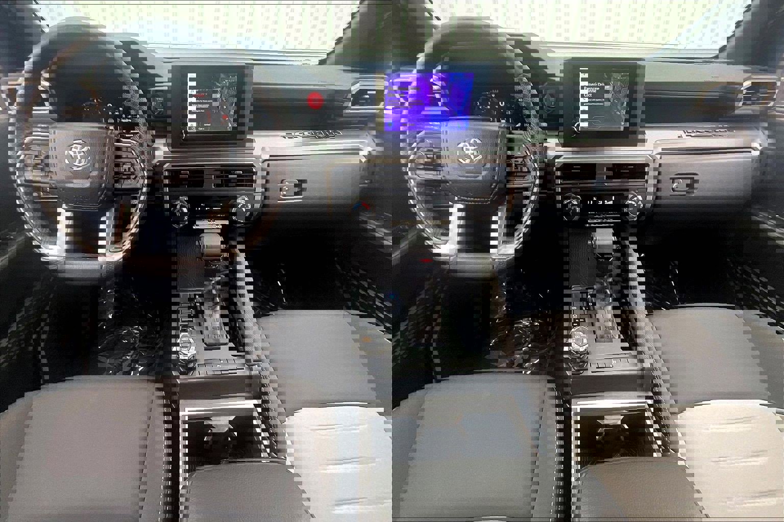 Used 2025 Toyota Tacoma TRD Off-Road image 19