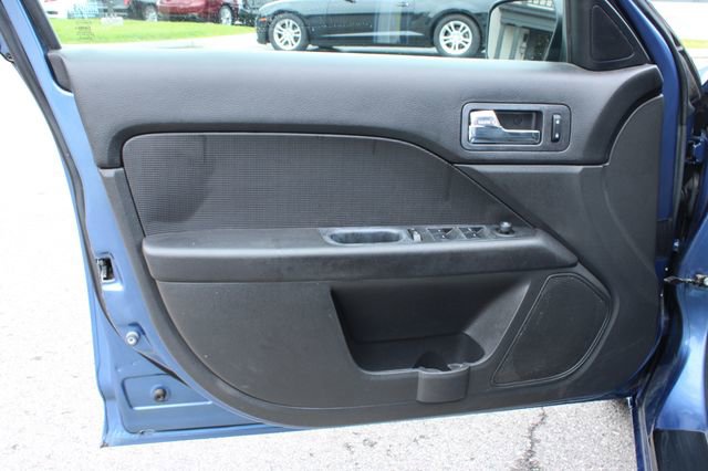 Used 2009 Mercury Milan Premier FWD image 10