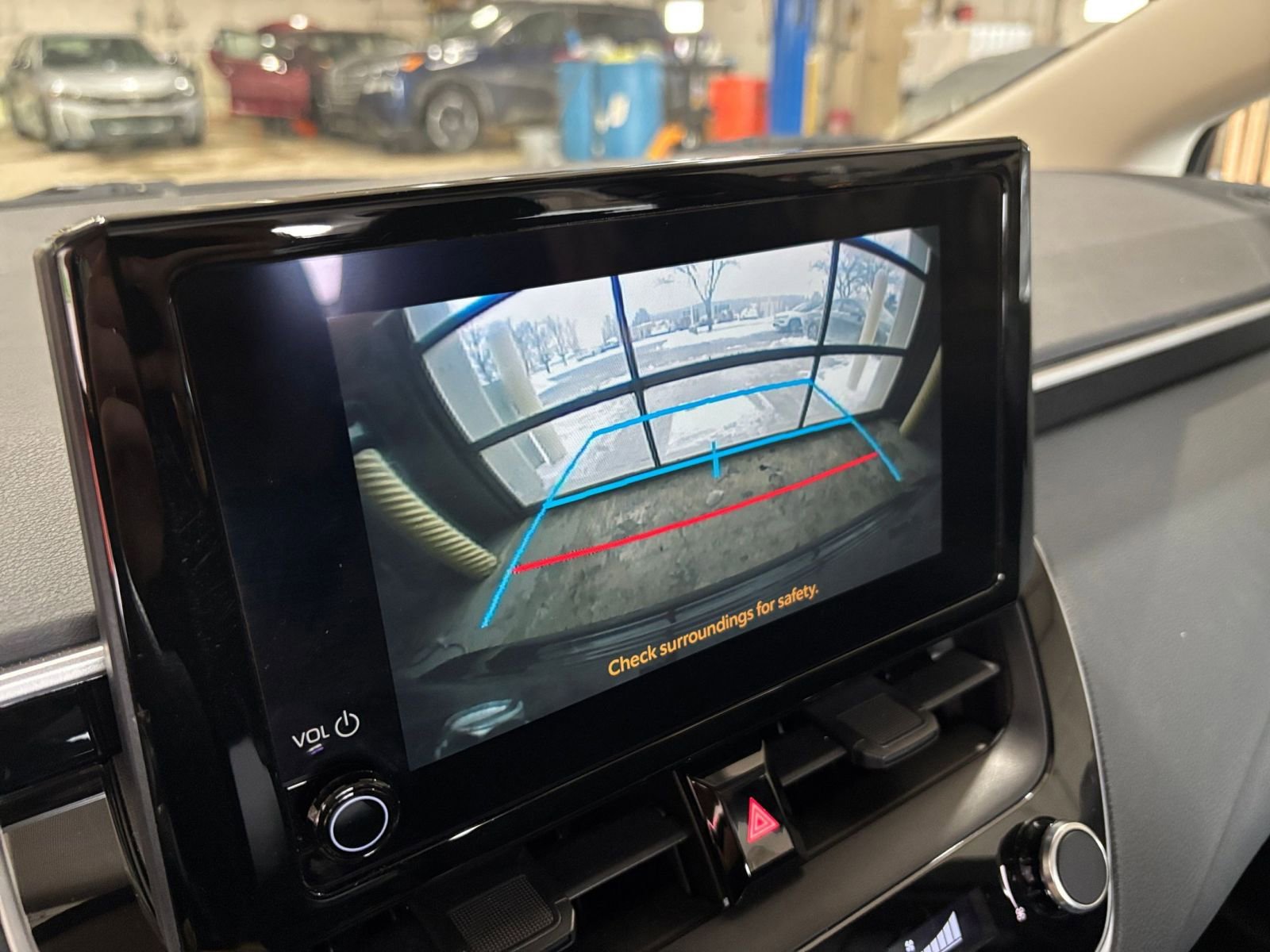 Used 2025 Toyota Corolla LE image 18