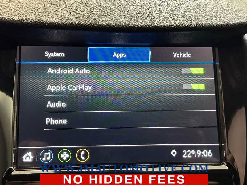 Used 2019 Chevrolet Trax LT w/ LT Convenience Package image 27