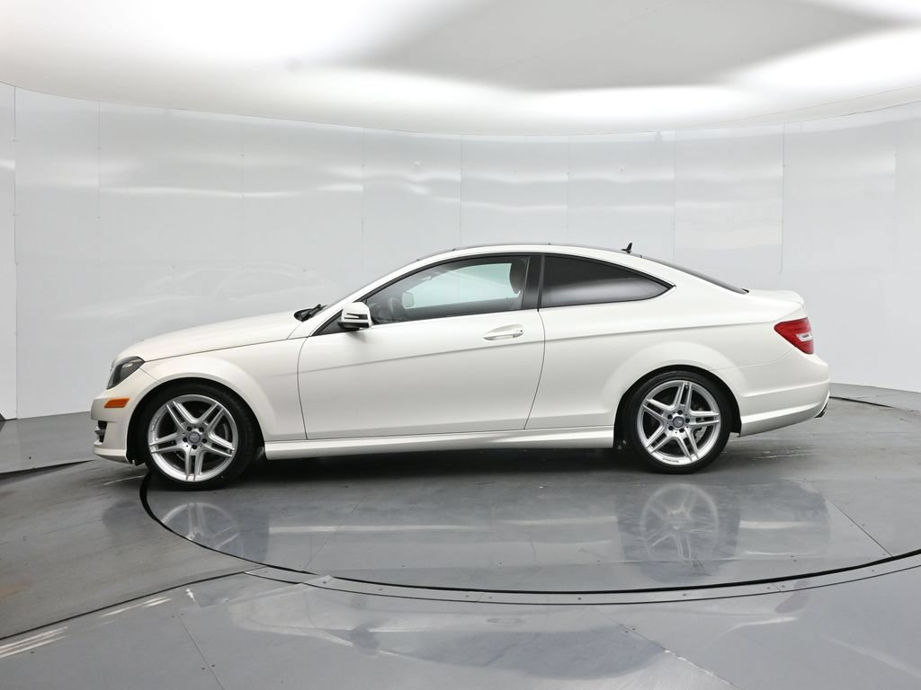 Used 2013 Mercedes-Benz C 250 Coupe image 23