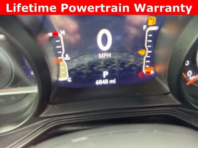 Used 2024 Jeep Gladiator Rubicon w/ Technology Group image 19