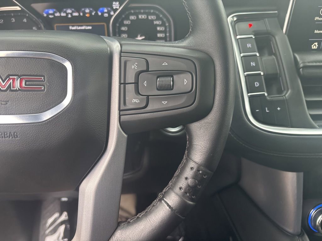 Used 2021 GMC Yukon XL SLE image 18