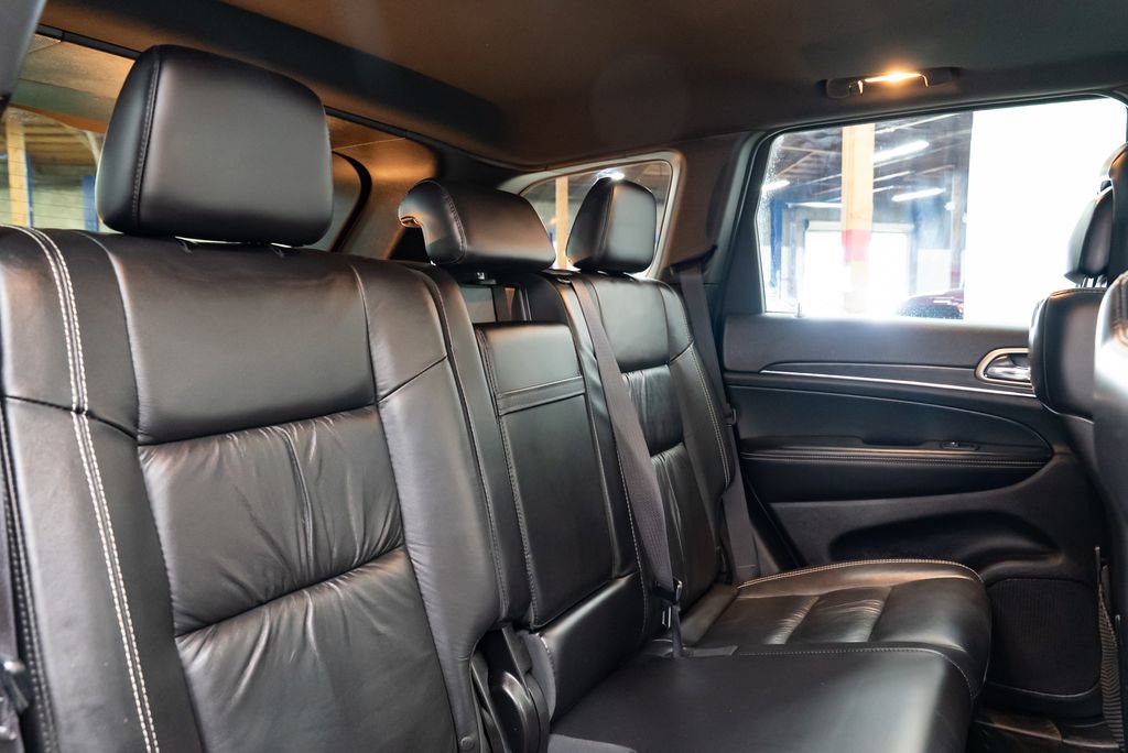 Used 2015 Jeep Grand Cherokee Limited image 29