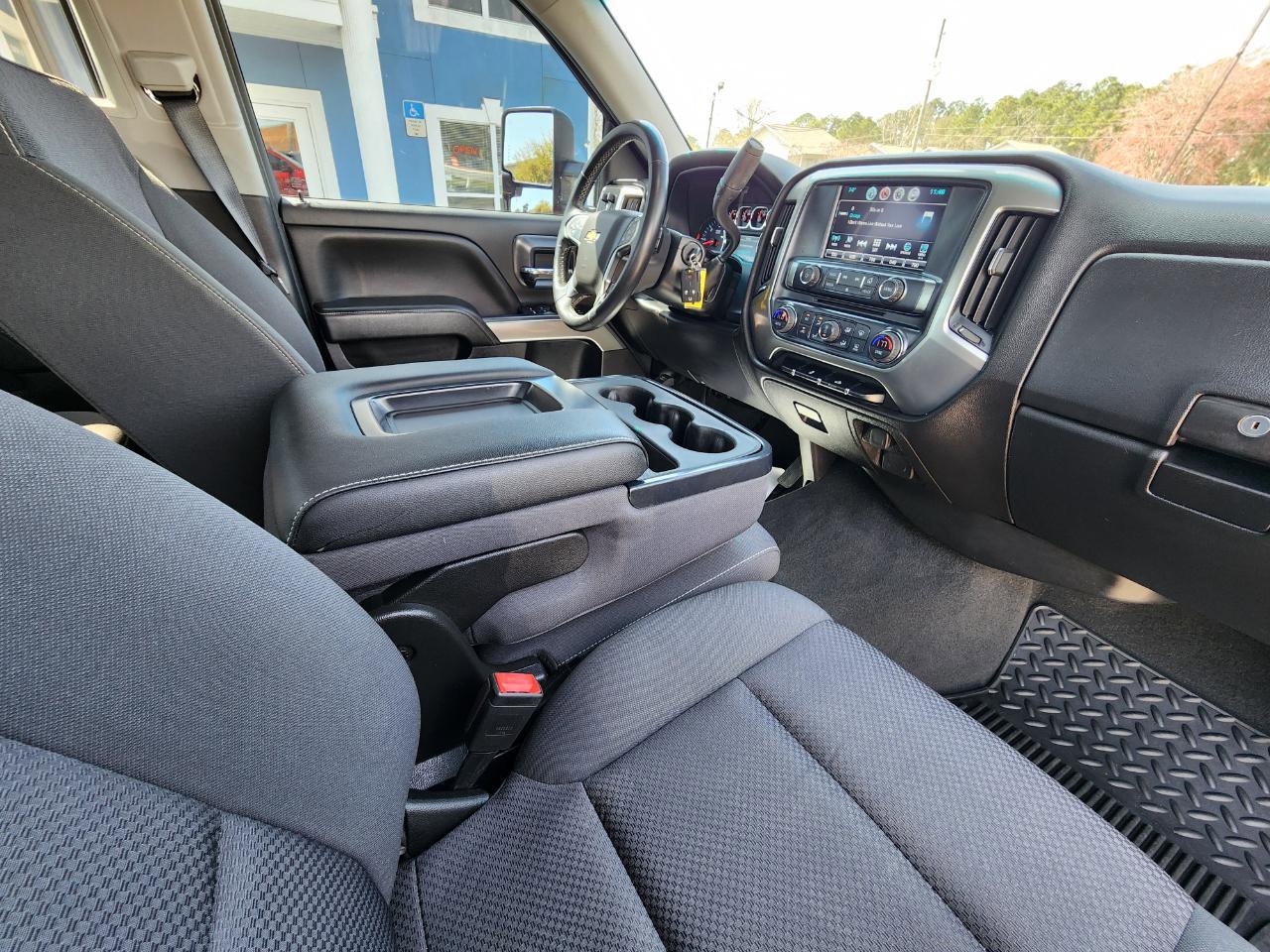 Used 2019 Chevrolet Silverado 1500 LT w/ All Star Edition image 24