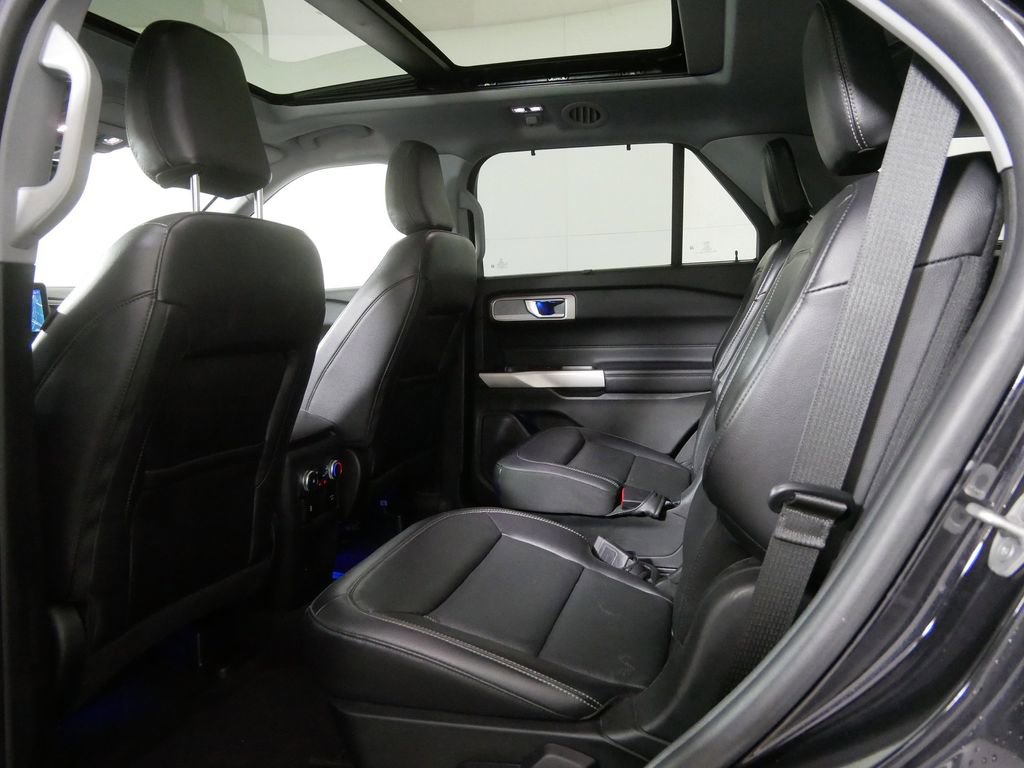 Used 2021 Ford Explorer Limited w/ Class III Trailer Tow Package image 21