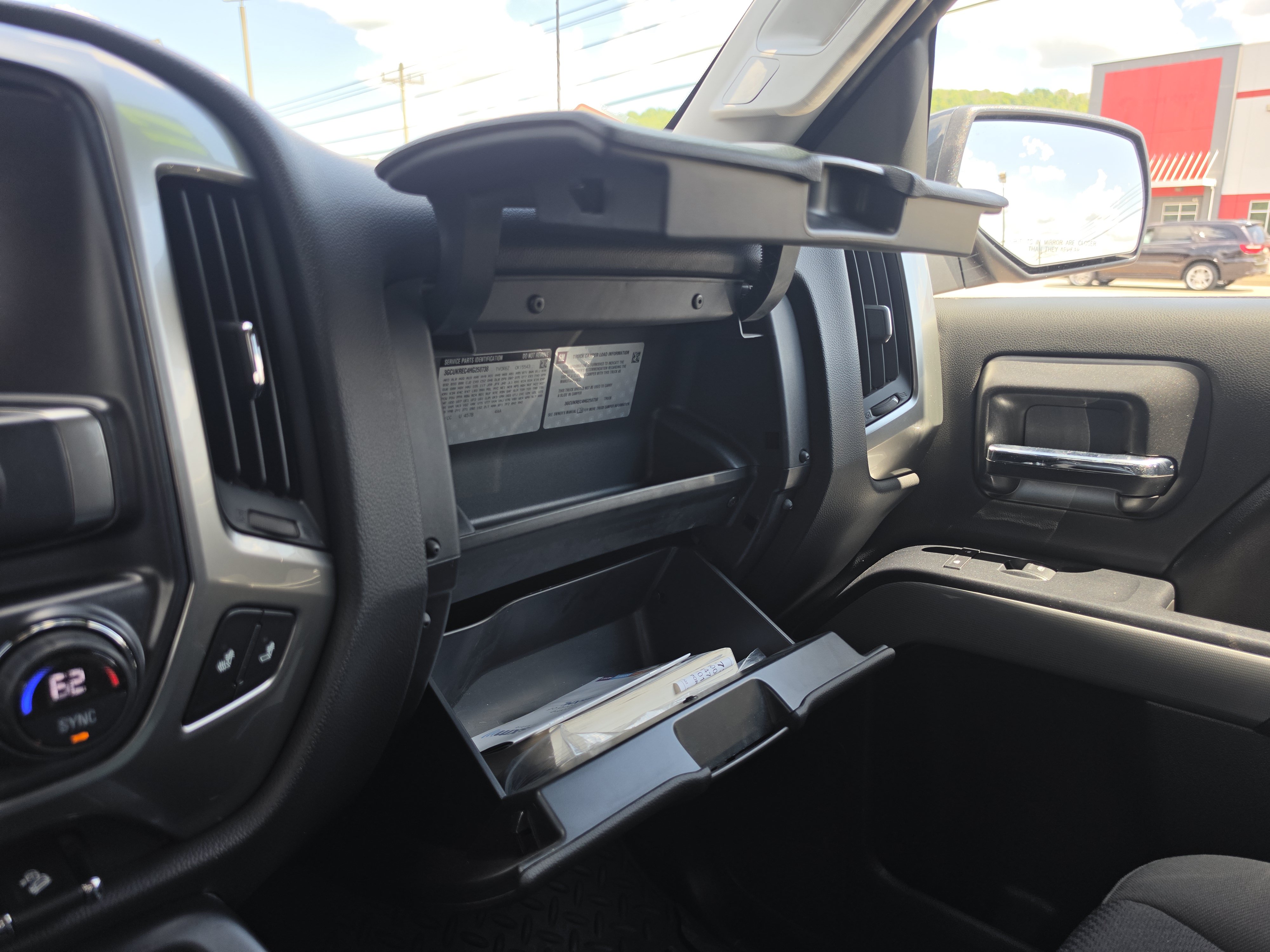 Used 2017 Chevrolet Silverado 1500 LT w/ All Star Edition AWD/4WD image 33