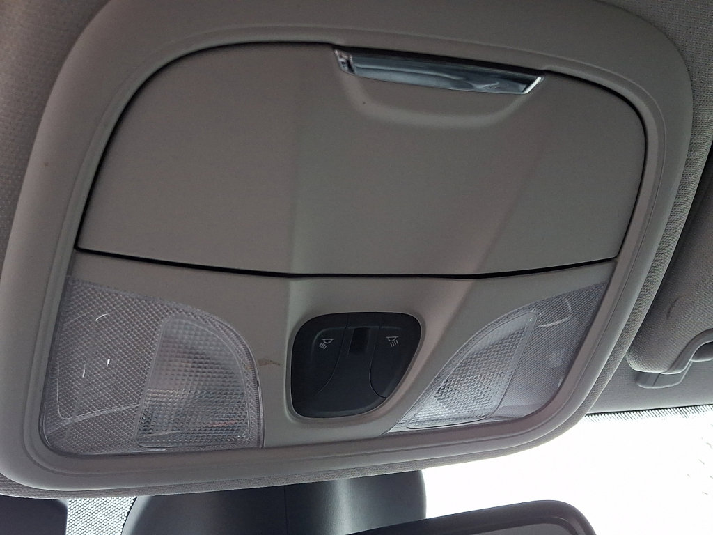 Used 2020 Jeep Cherokee Latitude Lux w/ Quick Order Package 2YH Lux image 31