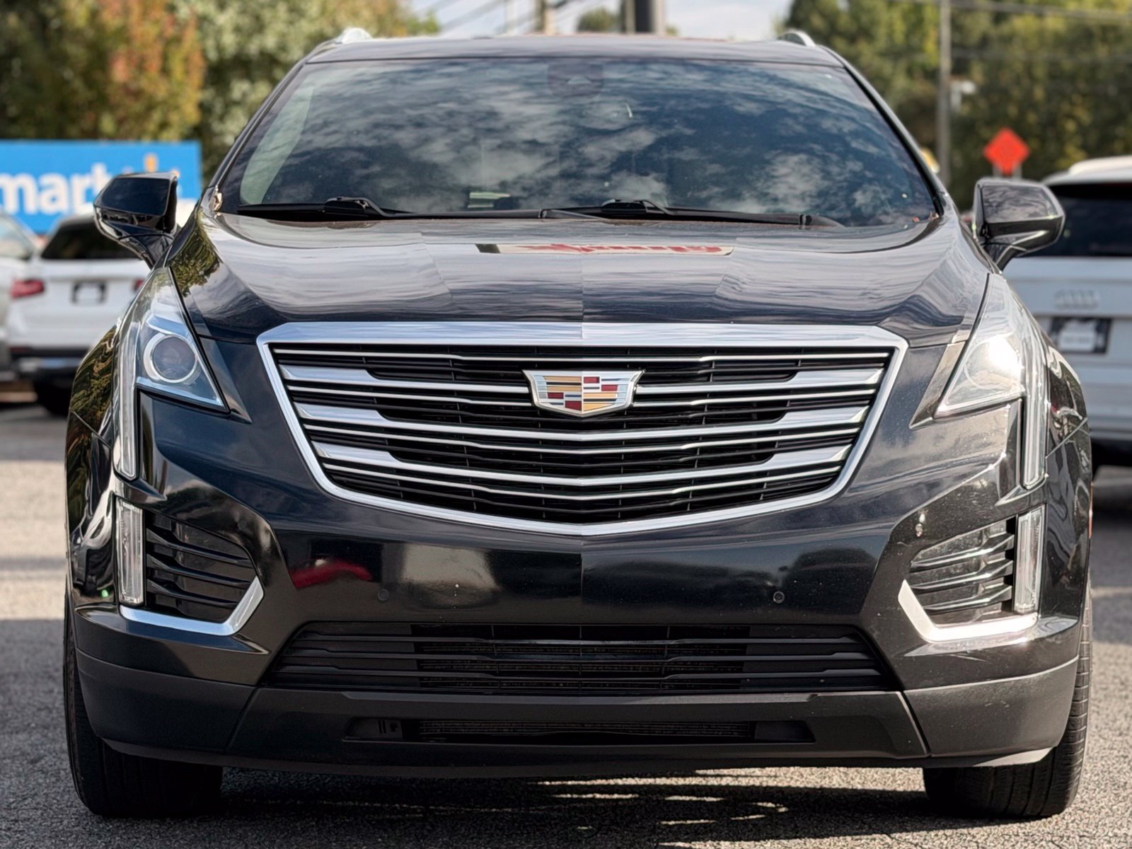 Used 2018 Cadillac XT5 Luxury w/ Driver Awareness Package FWD image 8