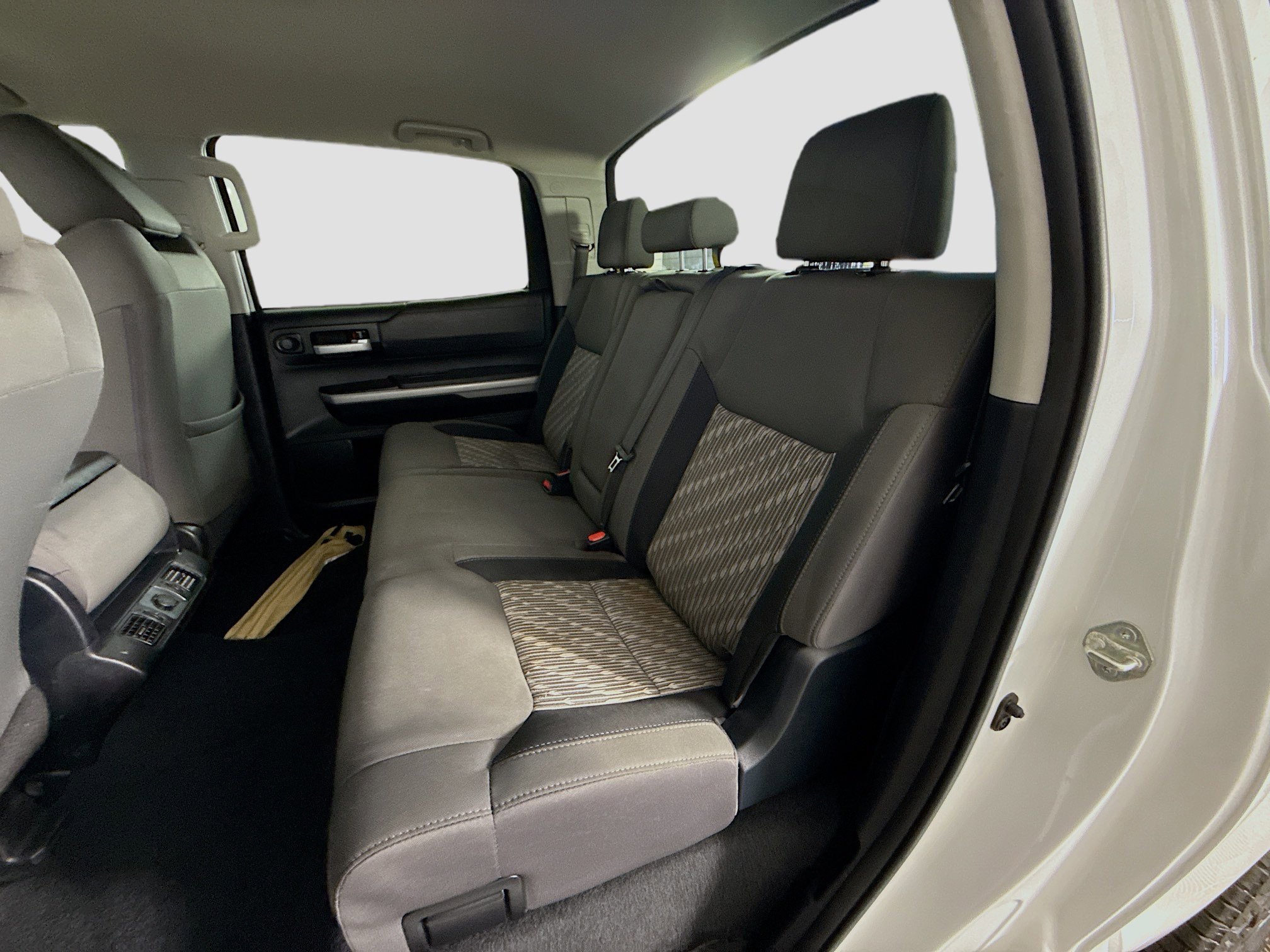 Used 2018 Toyota Tundra SR5 image 24