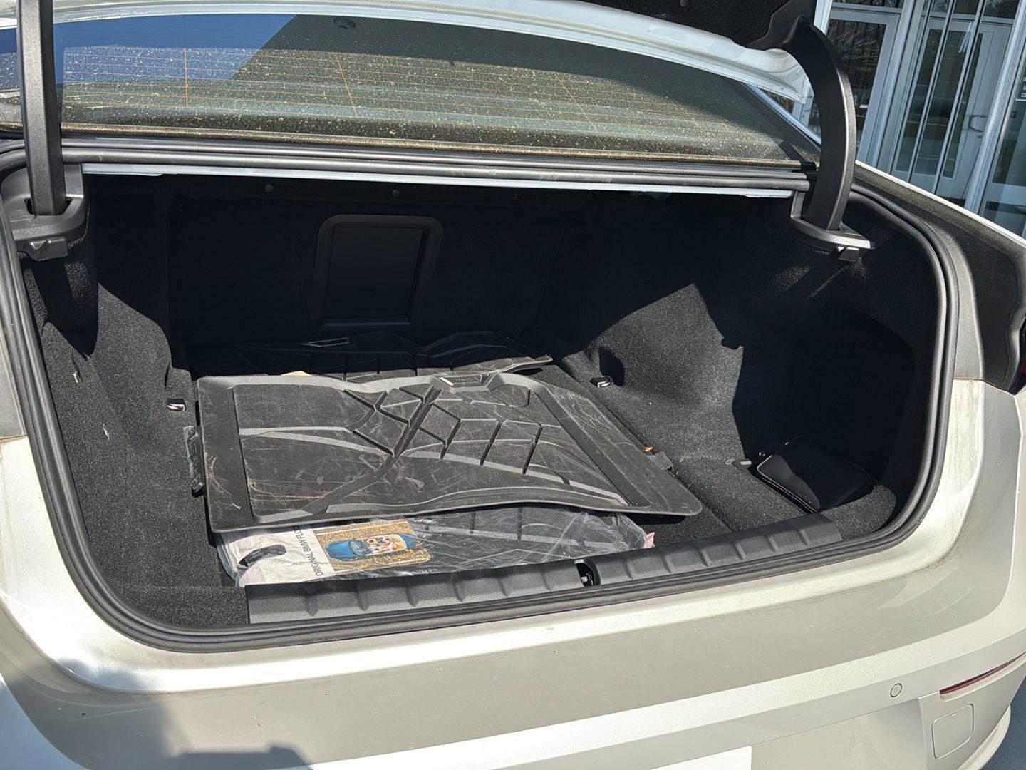 Used 2024 BMW i7 xDrive60 w/ Executive Package image 29