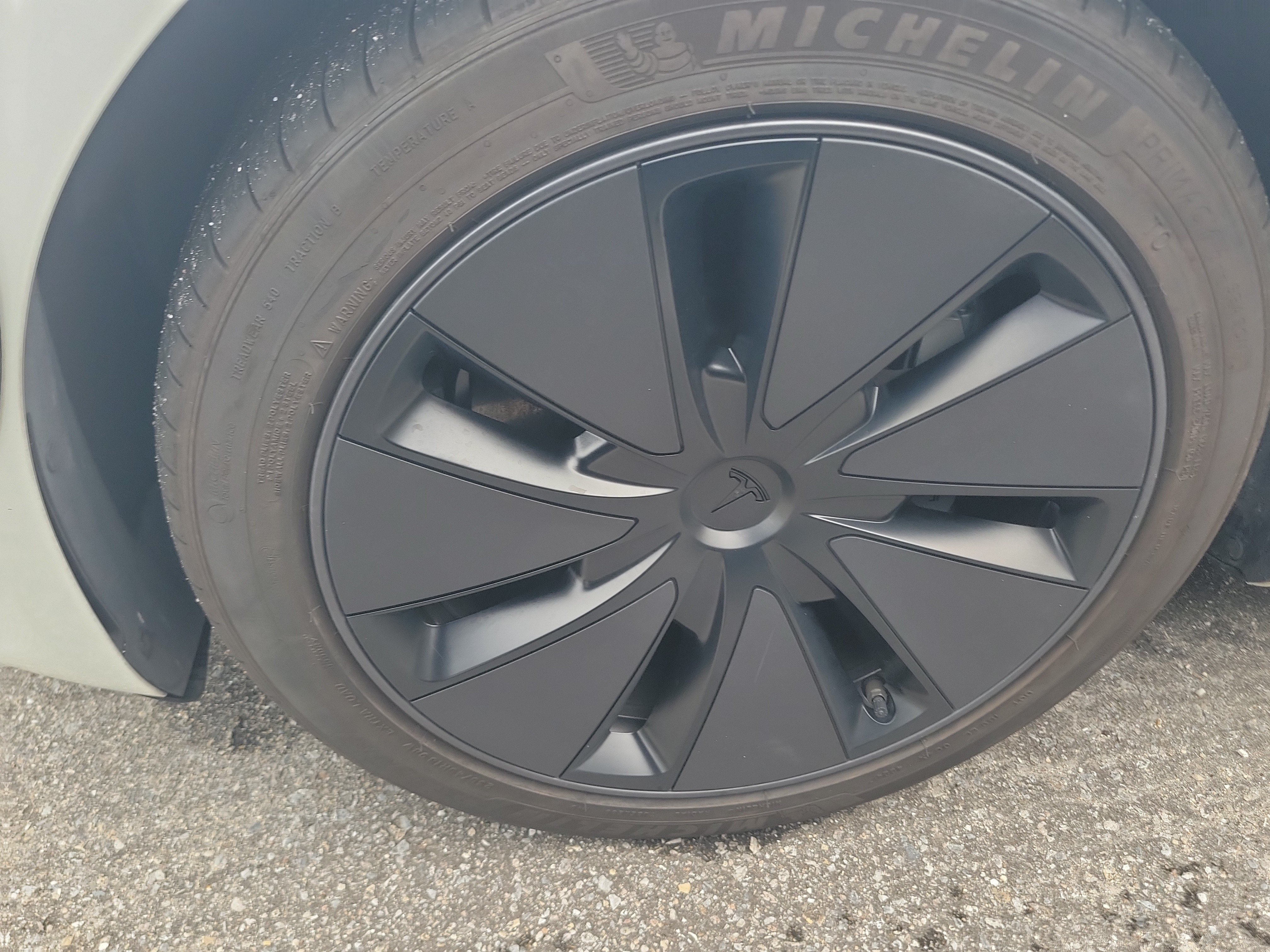 Used 2025 Tesla Model 3 Long Range RWD image 6