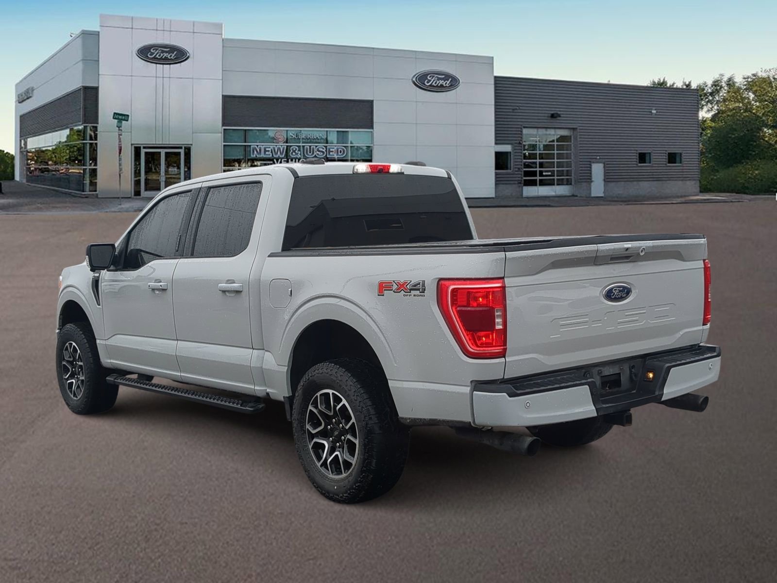 Used 2023 Ford F150 XLT w/ Equipment Group 302A High image 8