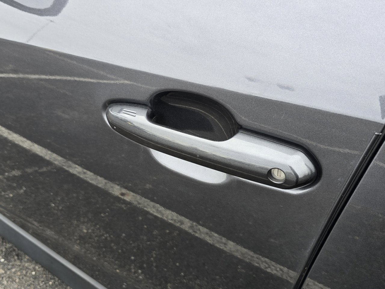 Used 2023 Toyota RAV4 XLE image 16