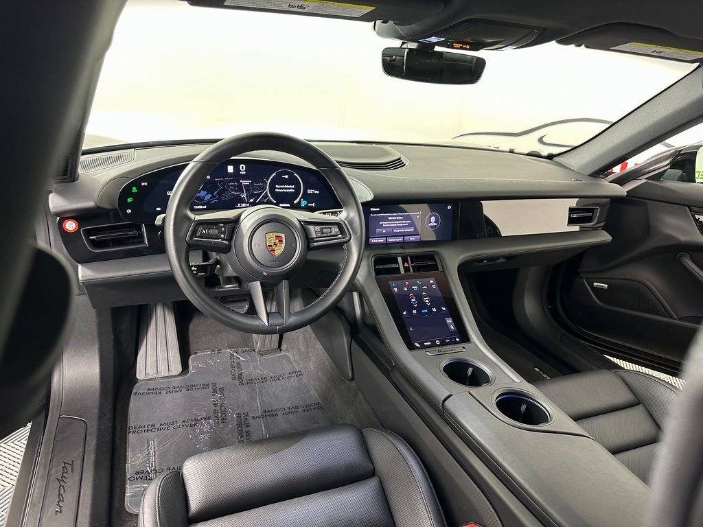 Used 2021 Porsche Taycan image 21
