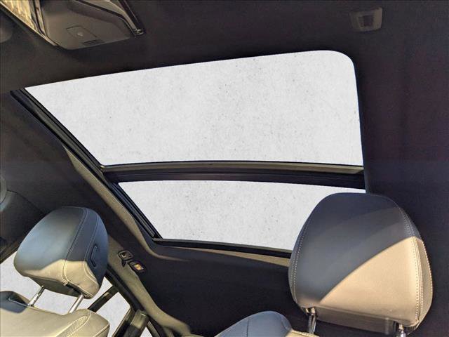 Used 2025 BMW X4 xDrive30i w/ Premium Package image 15