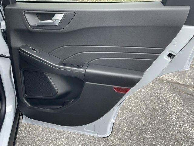 New 2025 Ford Escape ST-Line w/ Tech Pack #1 image 34