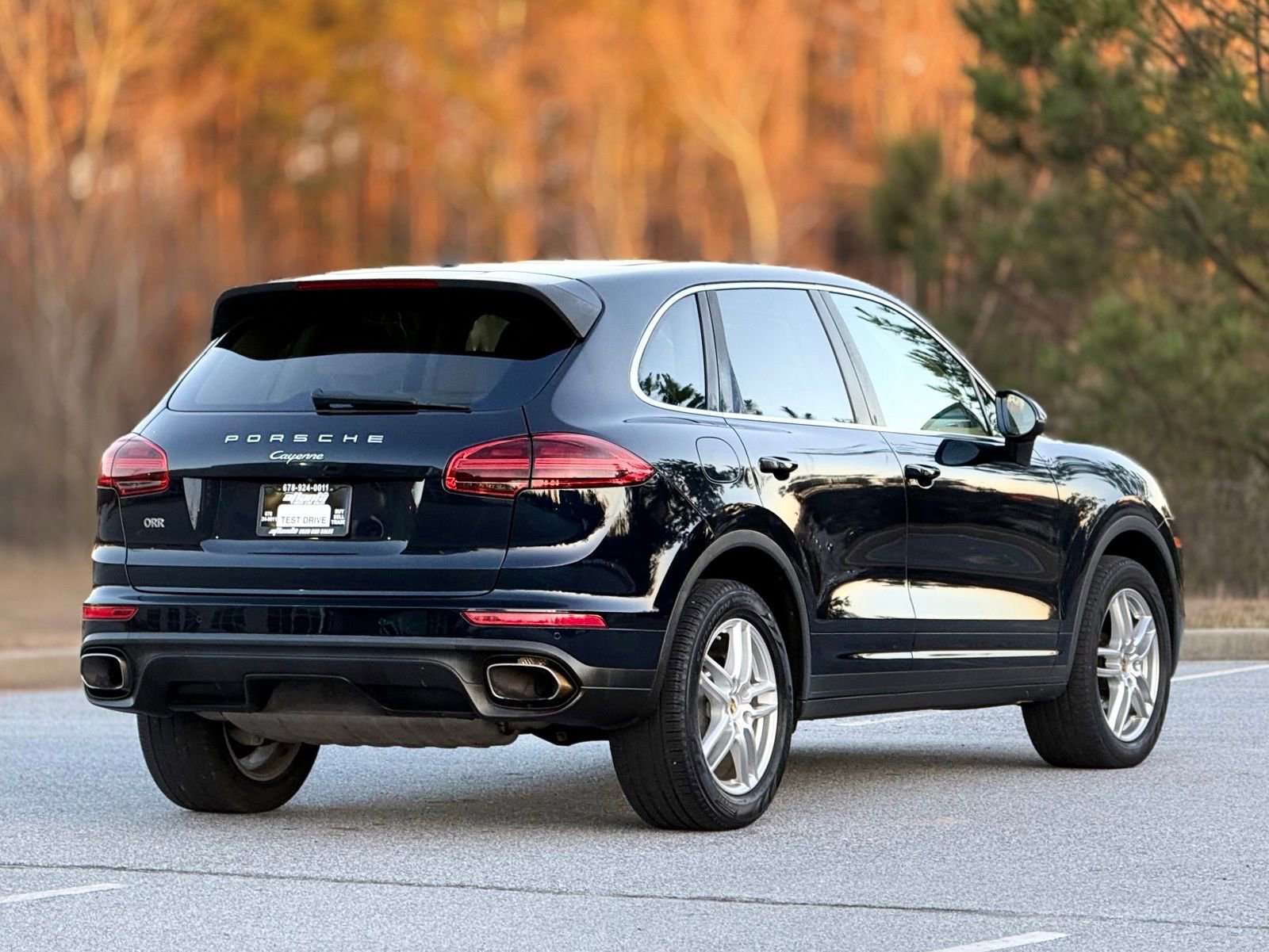 Used 2016 Porsche Cayenne image 10