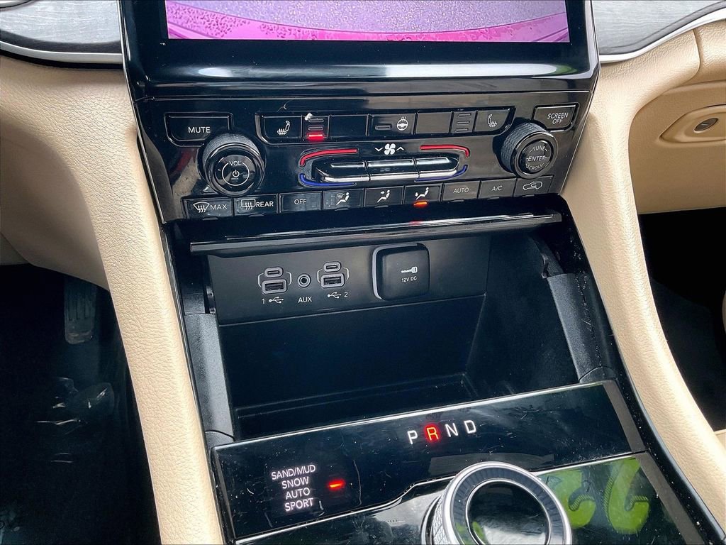 Used 2023 Jeep Grand Cherokee Limited image 24