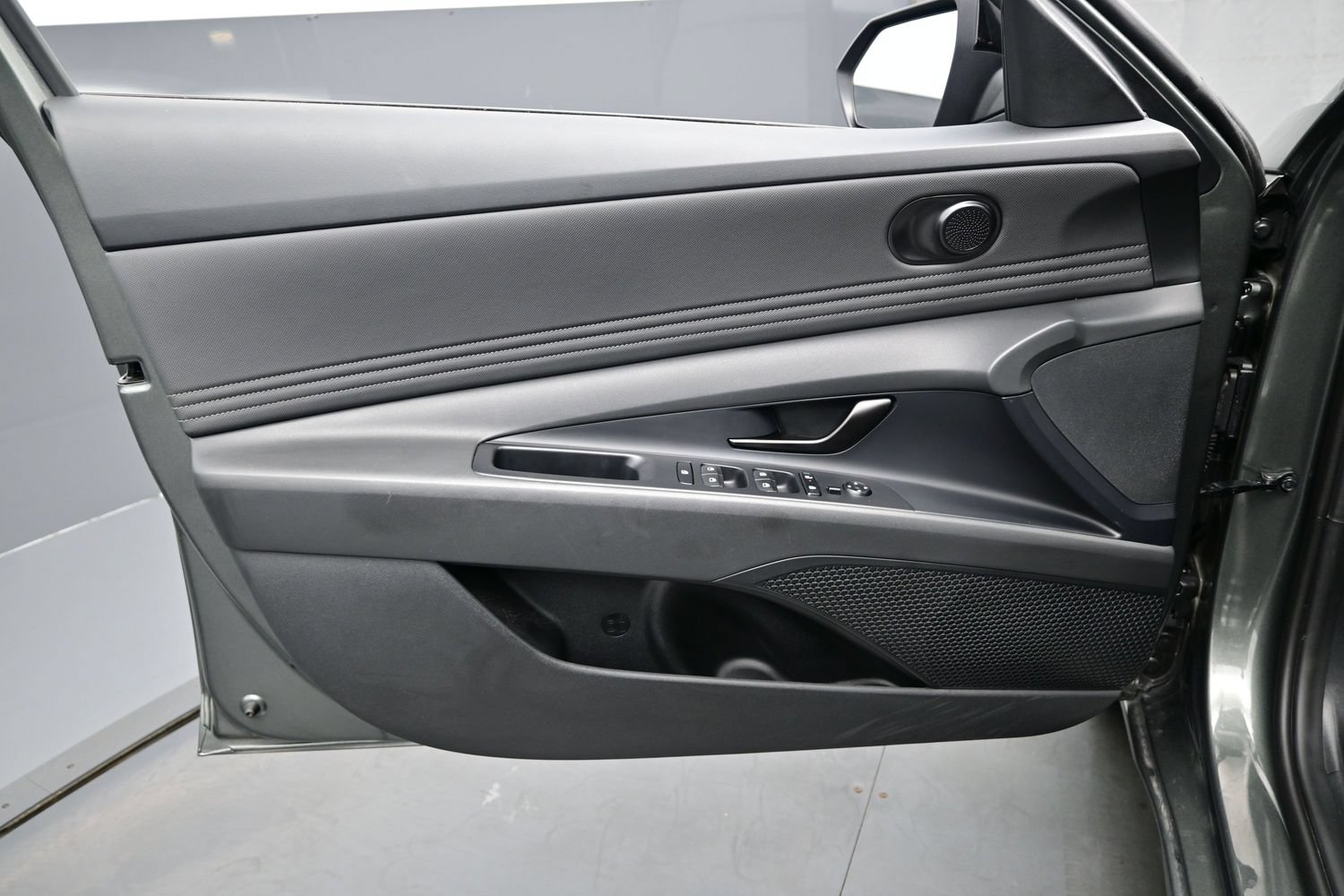 Certified 2026 Hyundai Elantra SEL FWD image 9