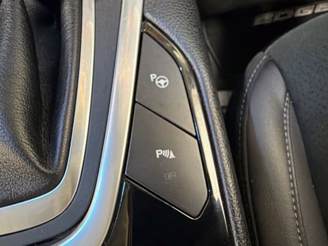 Used 2016 Ford Edge Sport w/ Equipment Group 401A AWD/4WD image 40