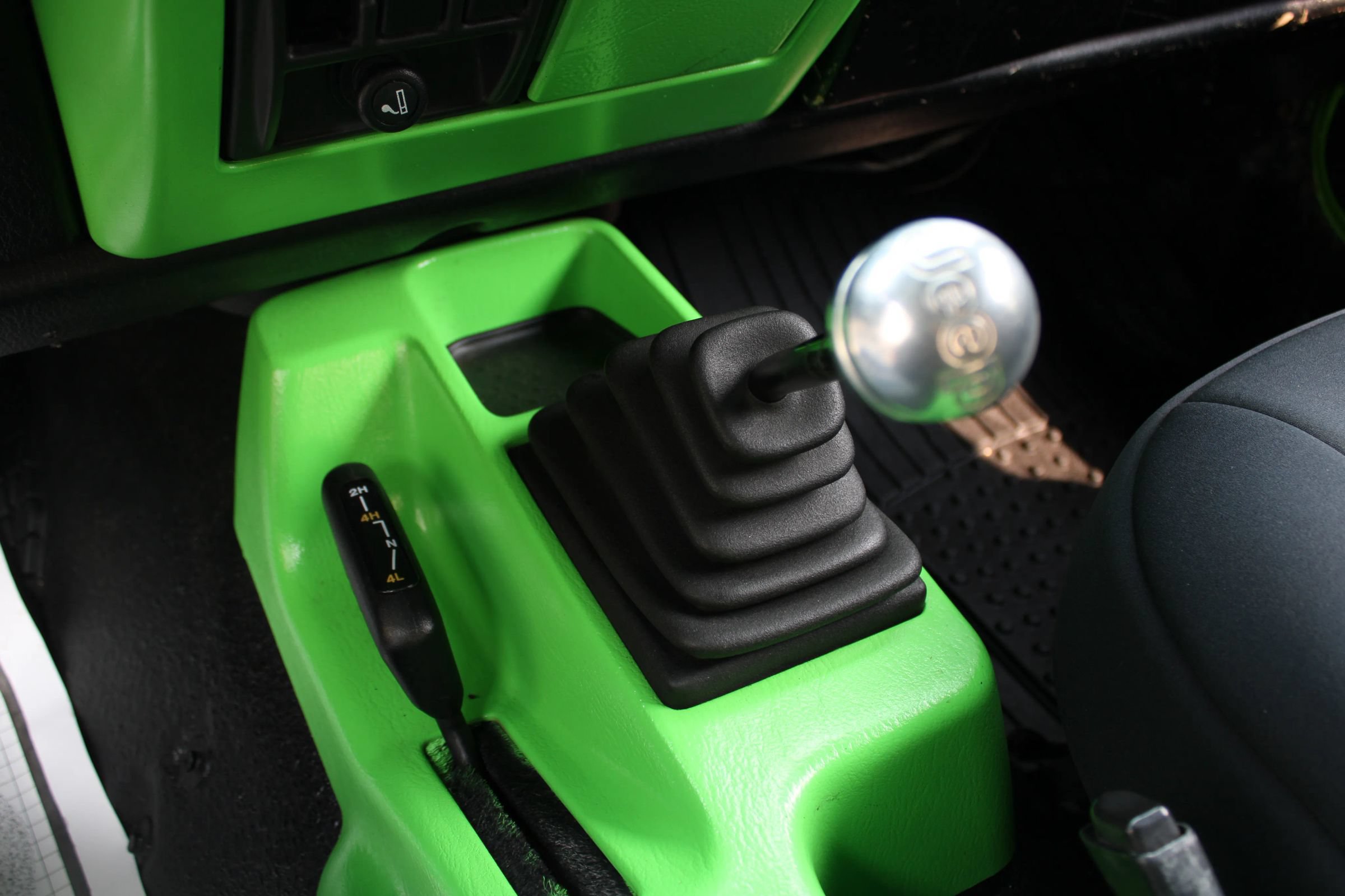 Used 1999 Jeep Wrangler SE AWD/4WD image 14