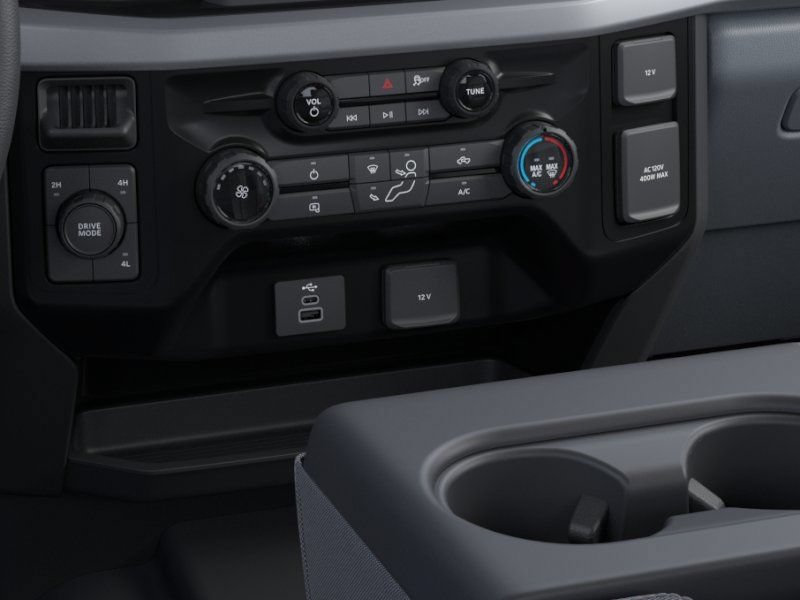 New 2026 Ford F550 4x4 Supercab Super Duty image 15