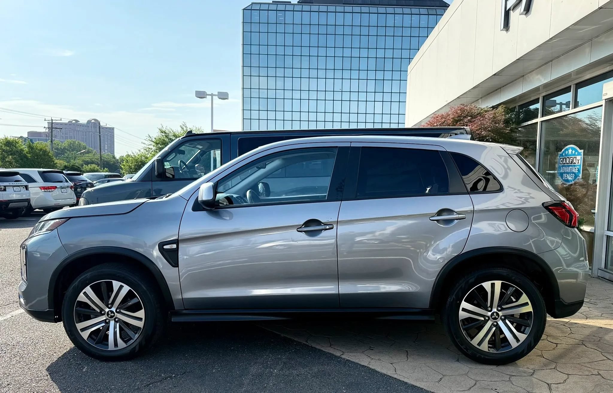 Used 2023 Mitsubishi Outlander Sport ES AWD/4WD image 4