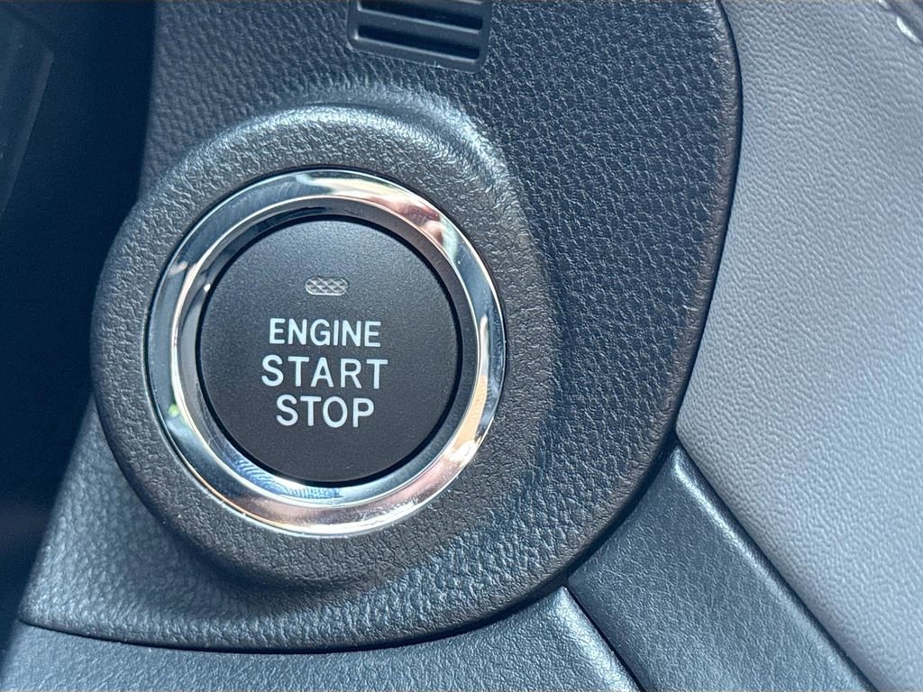 Certified 2025 Subaru Outback Onyx Edition image 23