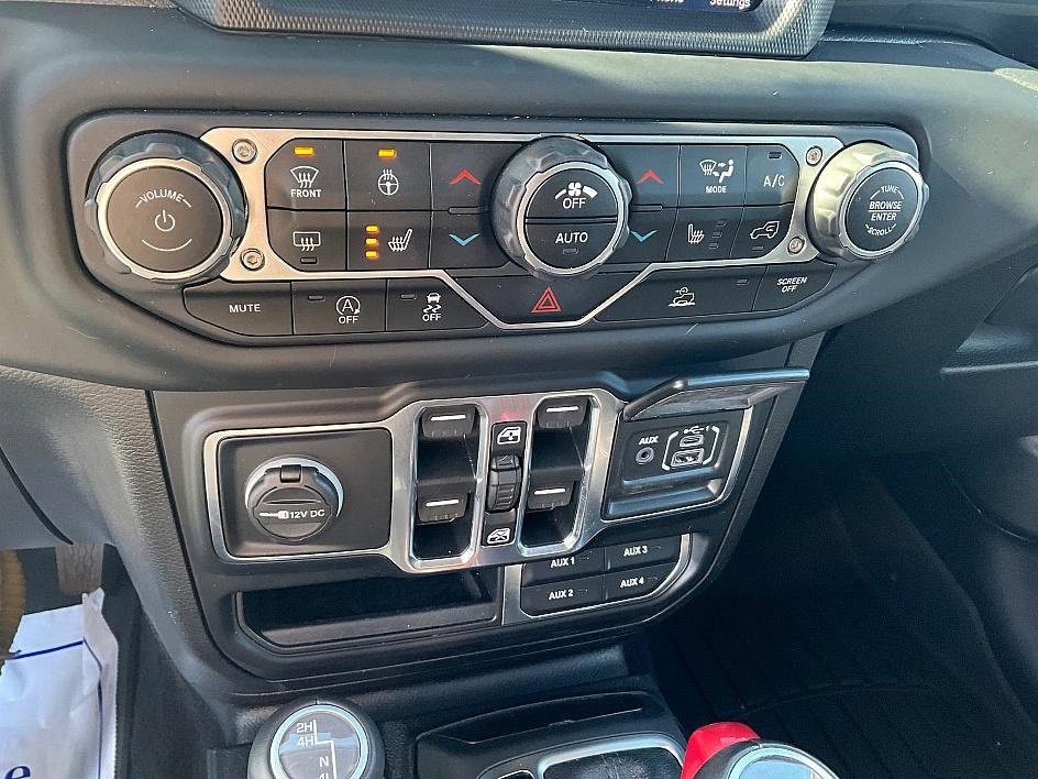 Used 2021 Jeep Wrangler Unlimited Sahara image 20