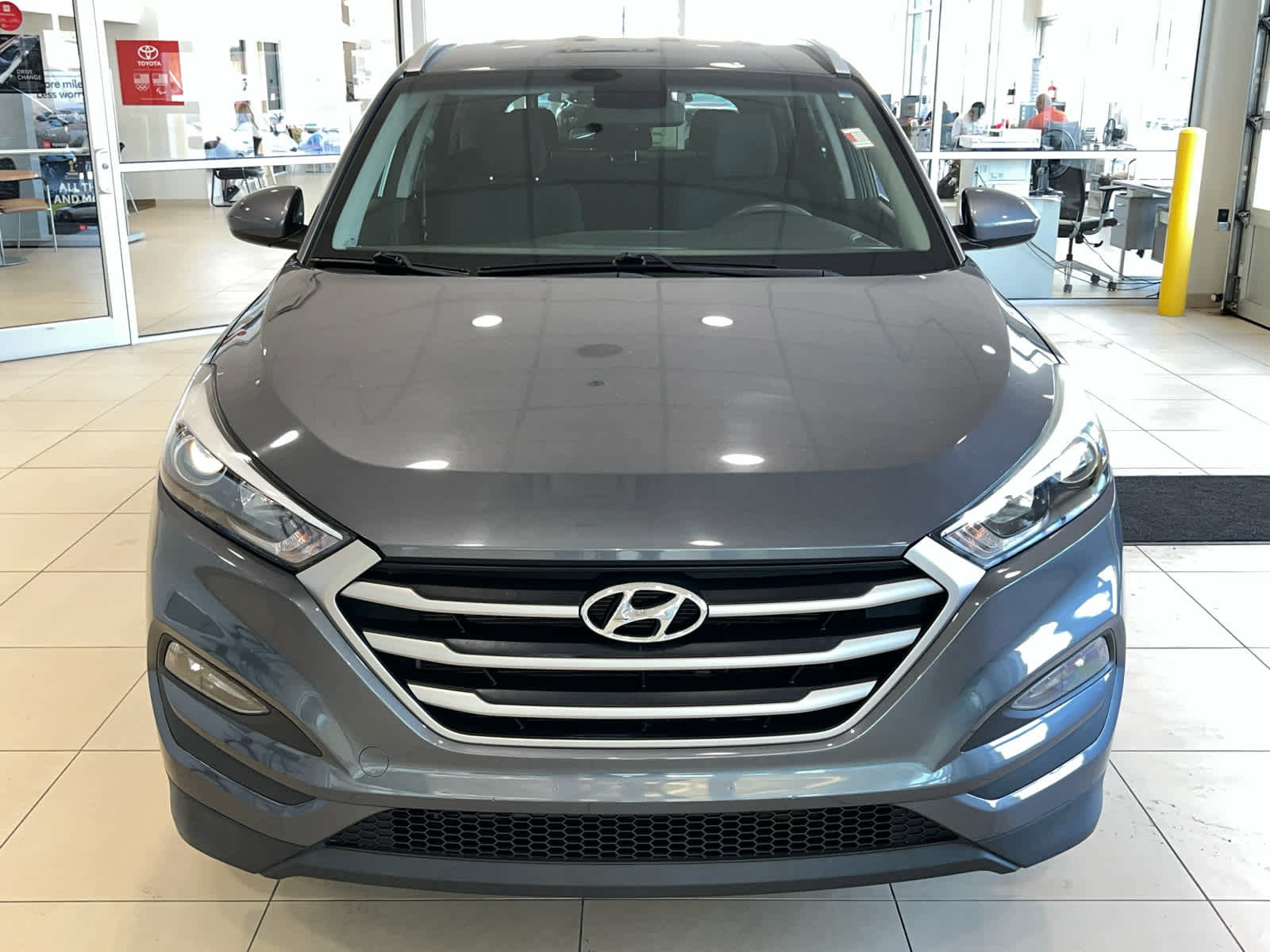 Used 2017 Hyundai Tucson SE image 3