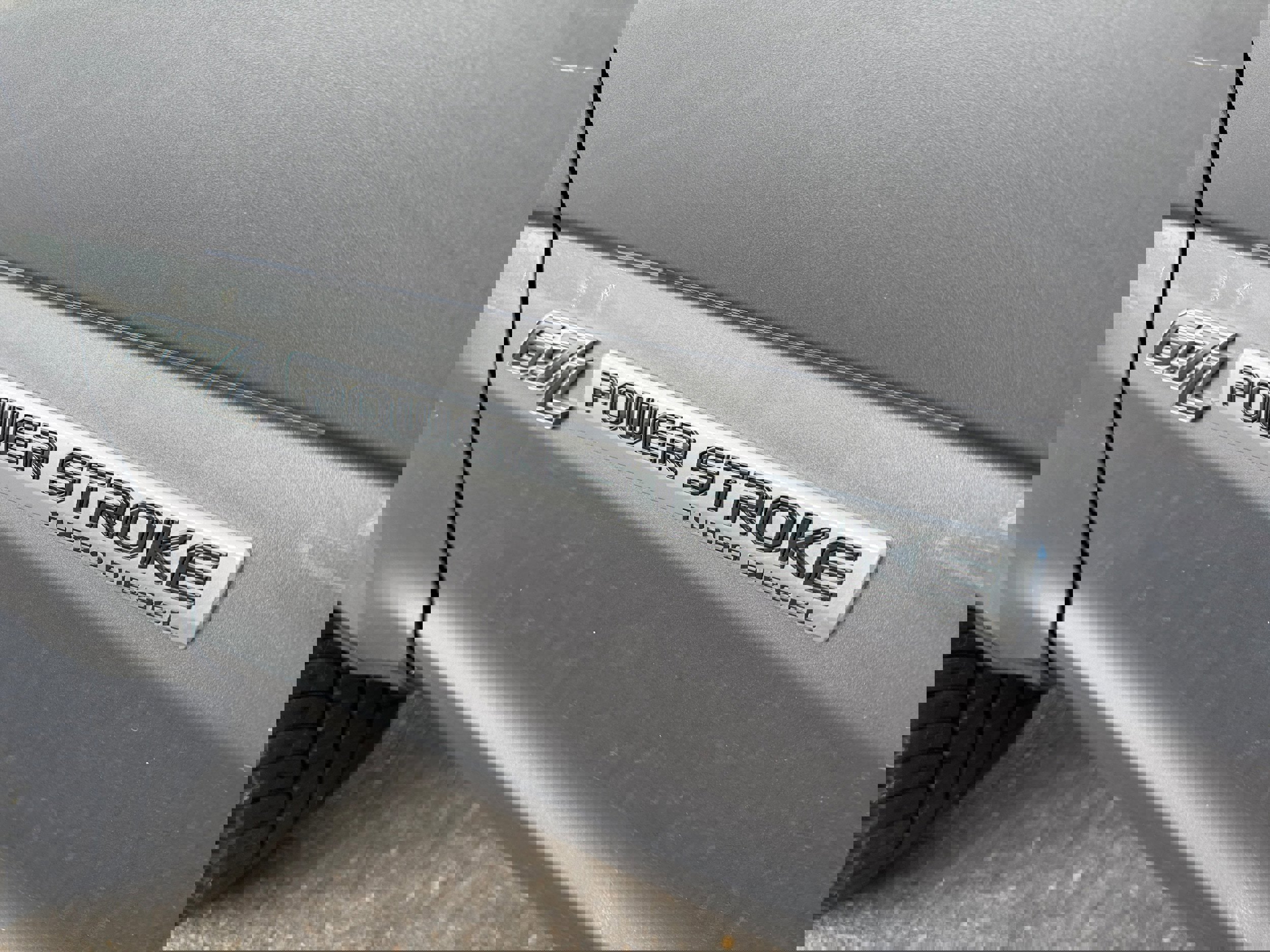 Used 2022 Ford F350 Platinum w/ FX4 Off-Road Package AWD/4WD image 4