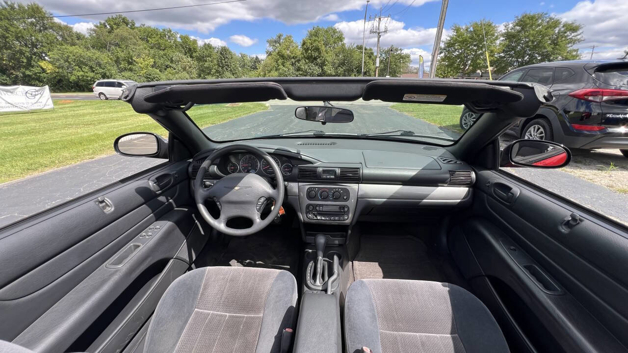 Used 2004 Chrysler Sebring LXi image 18