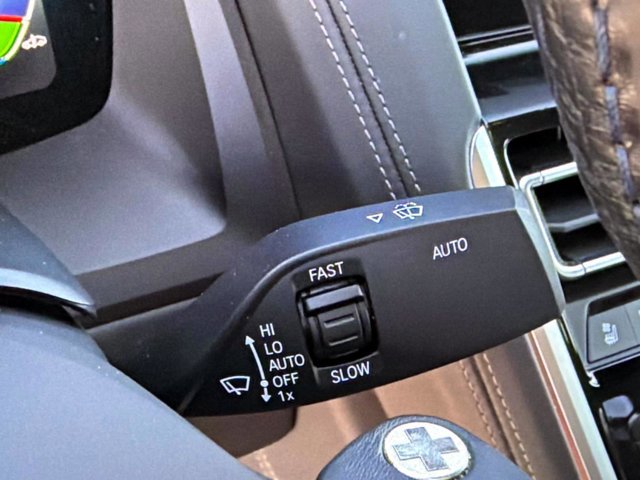 Used 2023 BMW ALPINA B8 xDrive Gran Coupe image 31