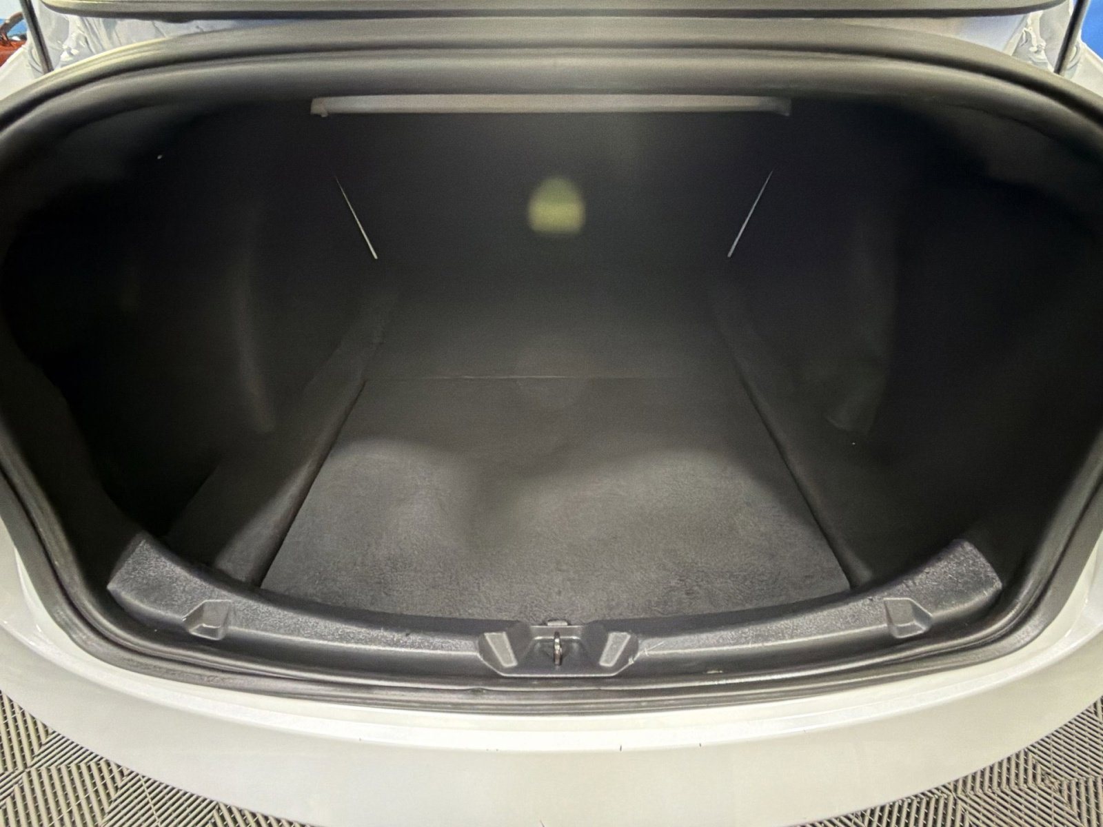 Used 2020 Tesla Model 3 Standard Range Plus image 33