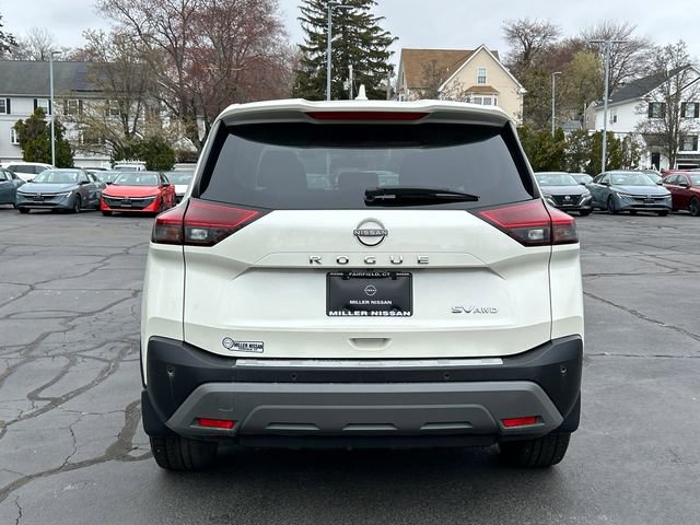 Certified 2023 Nissan Rogue SV AWD/4WD image 3