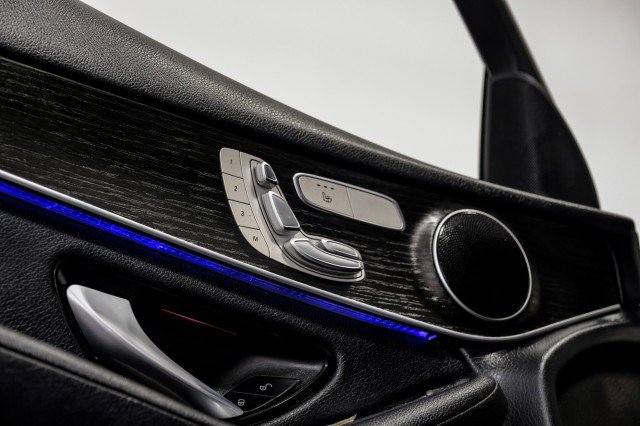 Used 2020 Mercedes-Benz GLC 300 image 43