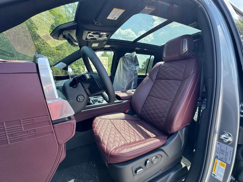 New 2026 Cadillac Escalade ESV Luxury image 5