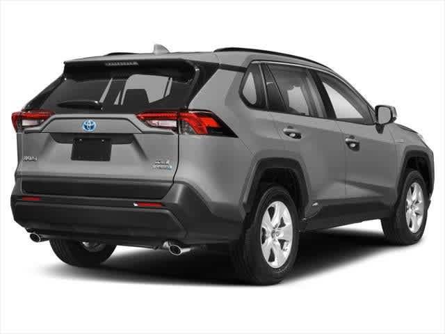 Used 2019 Toyota RAV4 XLE AWD/4WD image 2
