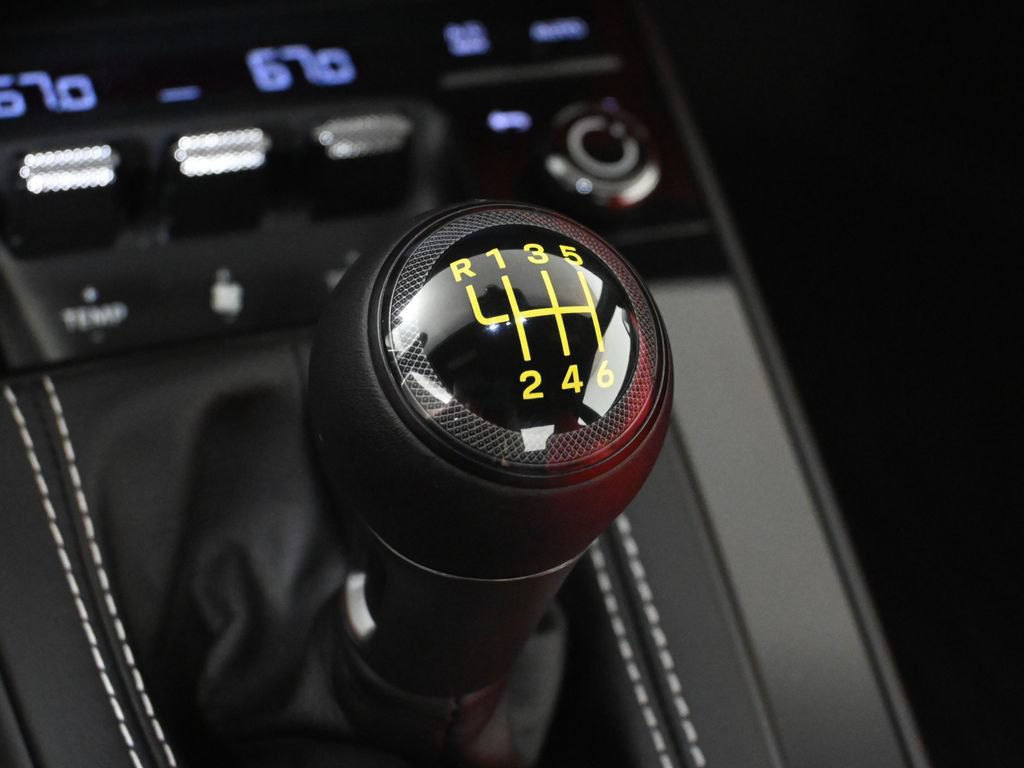 Used 2024 Porsche 911 GT3 RWD image 25