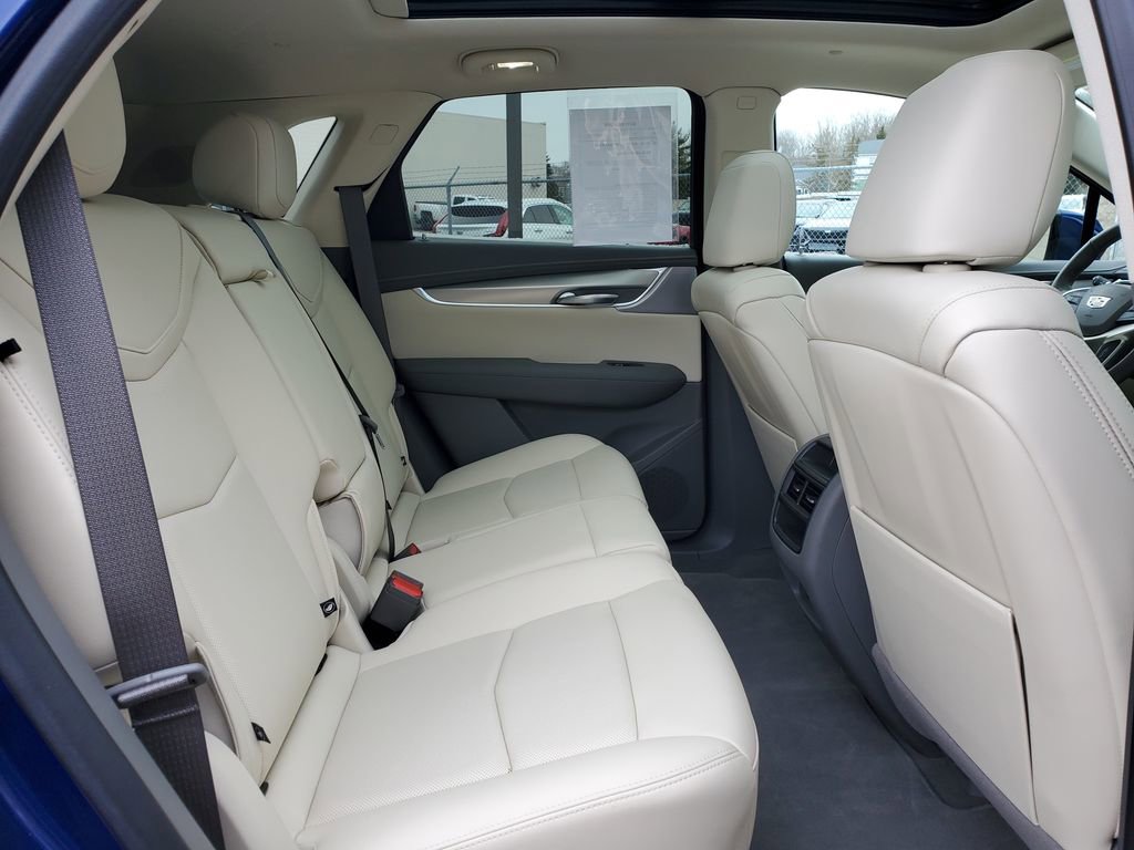 Certified 2023 Cadillac XT5 Premium Luxury w/ LPO, Floor Liner Package image 41