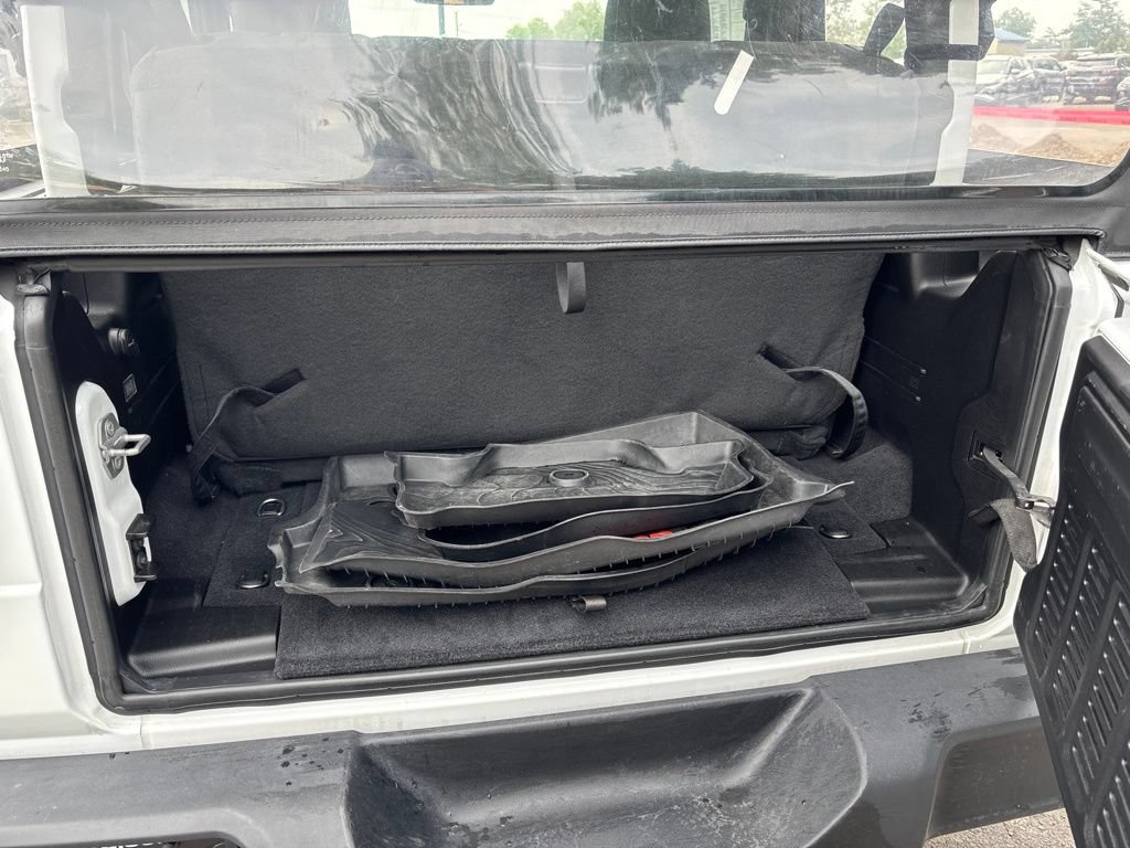 Used 2020 Jeep Wrangler Sport AWD/4WD image 12